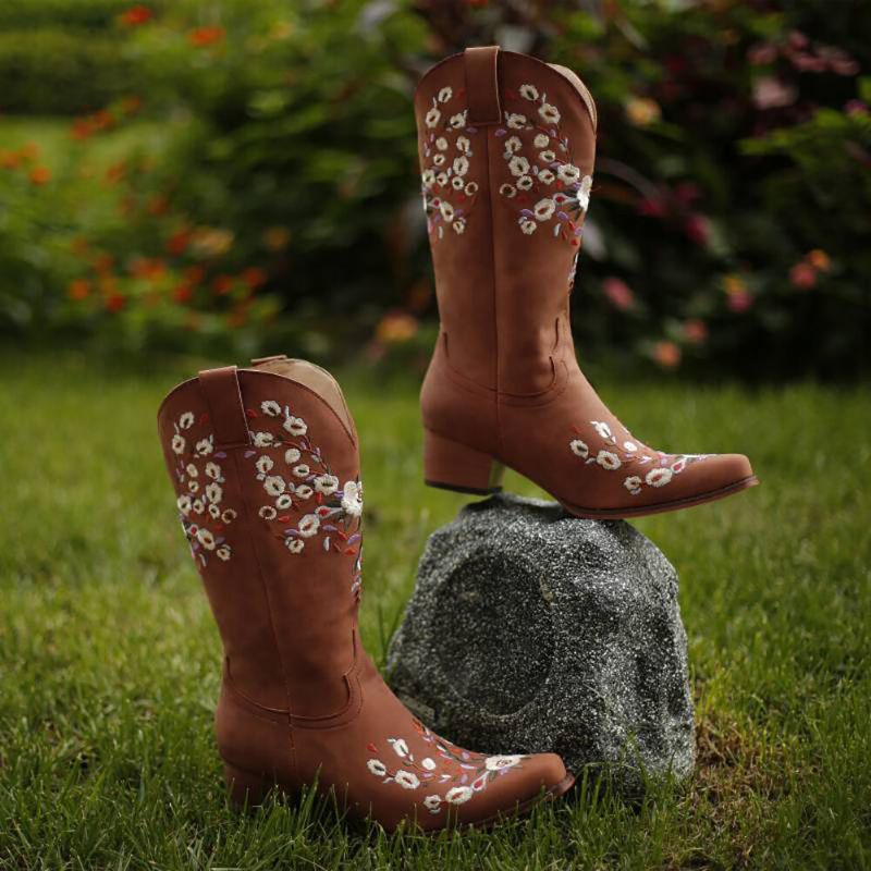 Bottes De Cowboy Brodées De Fleurs Rétro De Grande Taille Pour Femmes