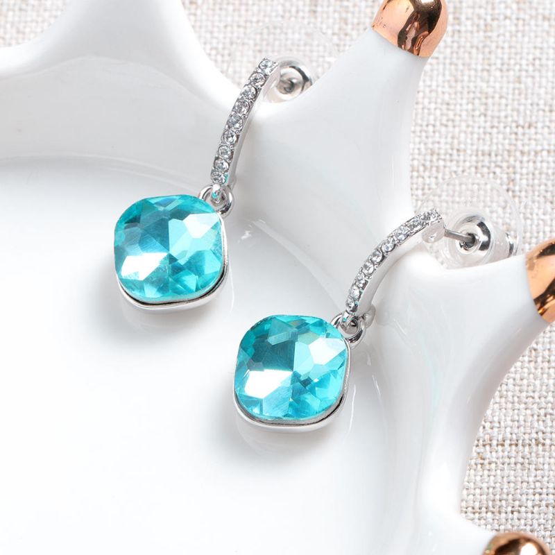 Boucles D'oreilles Classiques En Cristal Avec Strass Éblouissants Pour Femmes Meilleur Cadeau