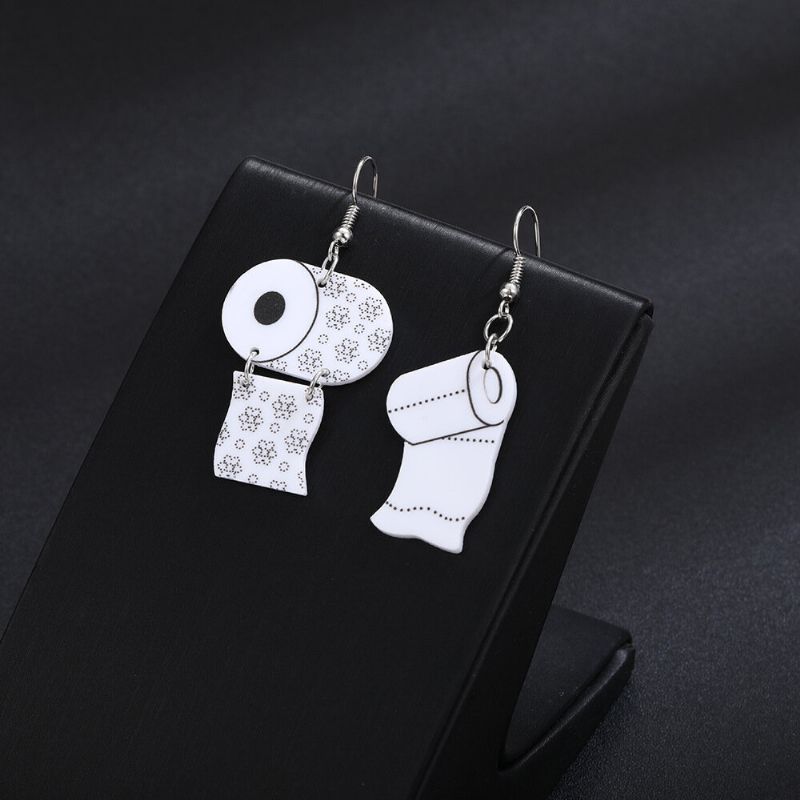 Boucles D'oreilles En Papier Essuie-tout Funny Roll Paper Boucles D'oreilles Asymétriques Tube Paper Toilet Paper Boucles D'oreilles