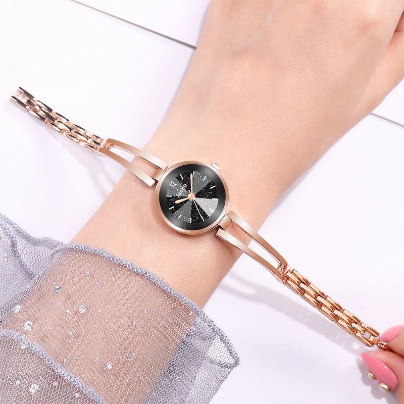 Bracelet En Métal Creux Mode Cadran Simple Dames Robe Femmes Montre À Quartz