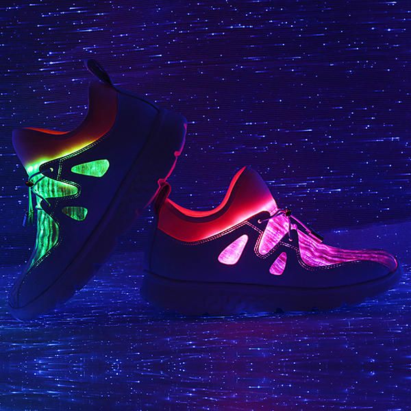 Chaussures Lumineuses Chargeant Des Baskets De Marche À Led Colorées