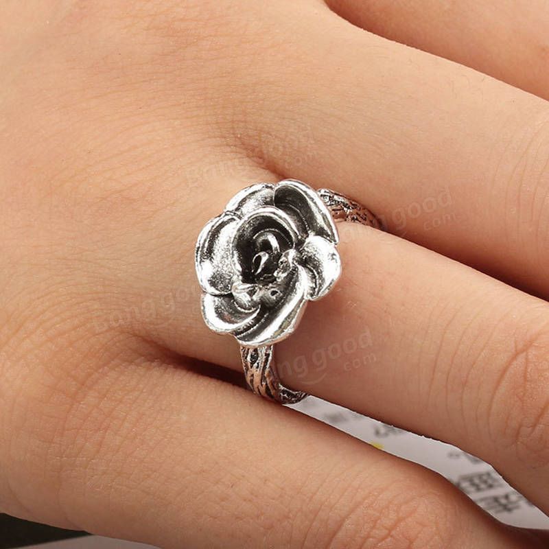 Doux Fleur Antique Silve Bagues Élégant Sculpté Rose Fleur Anneau Mignon Bijoux Pour Fille Femmes