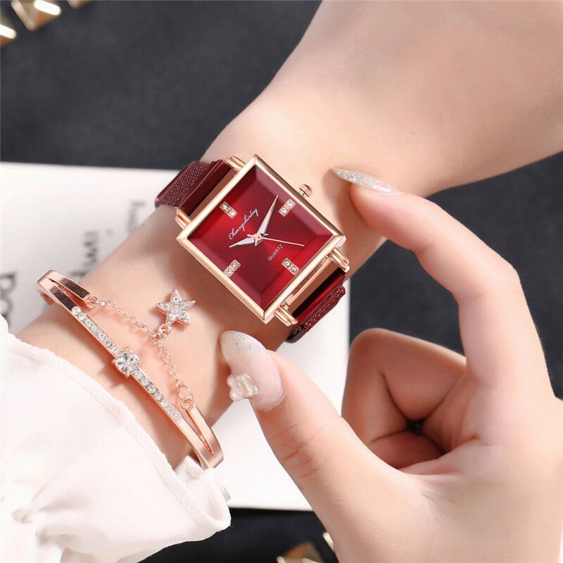 Ensemble De Montres À La Mode Pour Femmes Cadran Carré Créatif Boucle Magnétique En Acier Inoxydable Bracelet À Mailles Femmes Montre À Quartz Bracelet Élégant