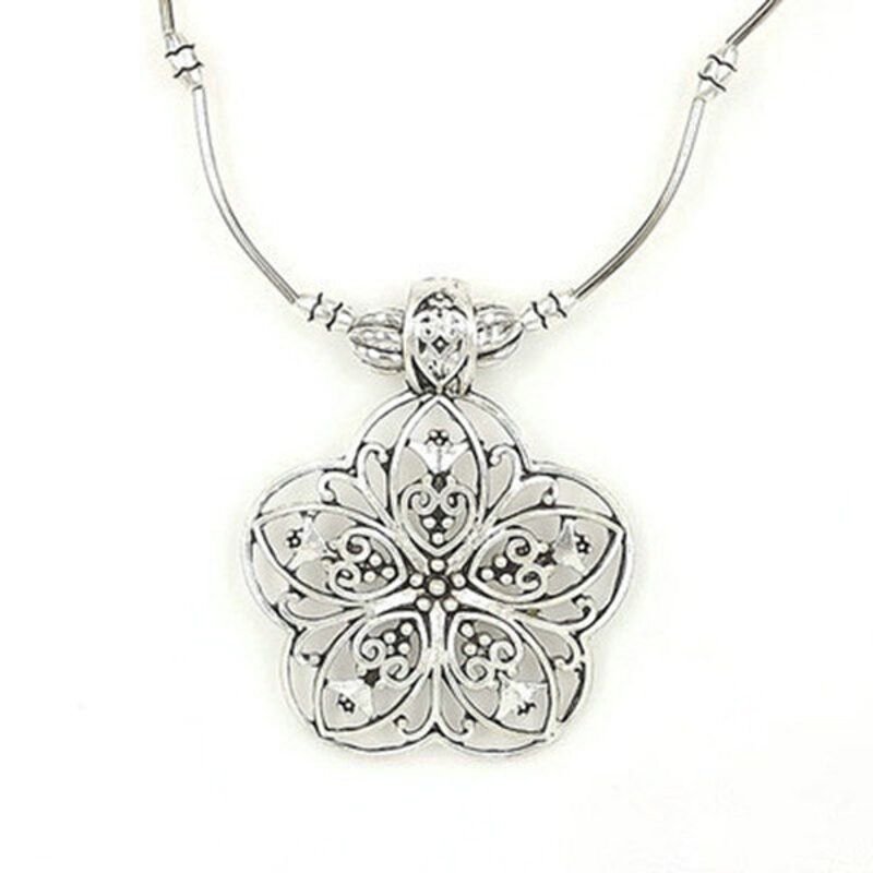 Ethnique Tibétain Creux Fleur Pendentif Collier Antique Collier En Argent Pull Collier Pour Les Femmes