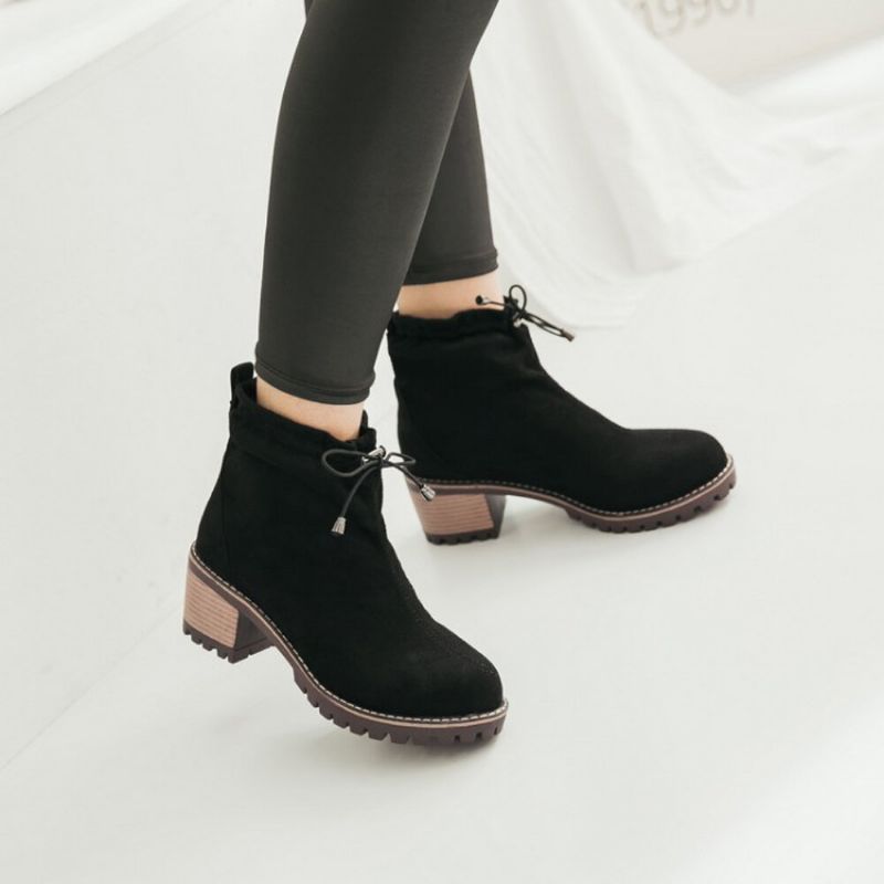 Femmes Casual Solide Couleur Bout Rond Bande Élastique Talon Chunky Bottes Courtes