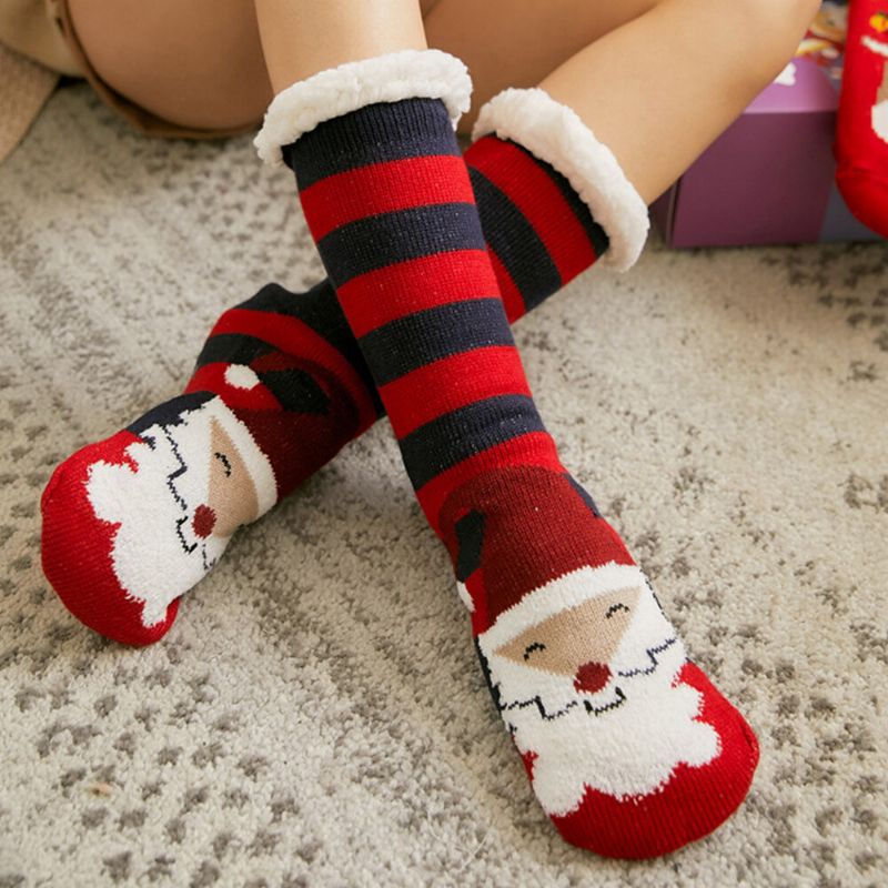 Femmes Chaud Hiver En Plein Air De Noël Style Père Noël Elk Motif Plus Velours Épaissir Maison Sommeil Chaussettes Tube Chaussettes