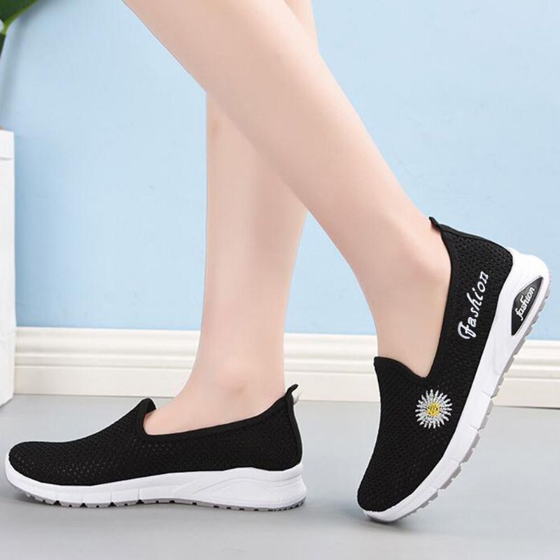 Femmes Daisy Decor Mesh Confortable Respirant Casual Slip On Sneakers