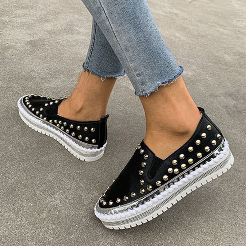 Femmes Élégant Rivet Solide Confortable Doublure Doux Bas Plat Casual Mocassins Chaussures