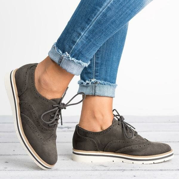 Femmes Plus Size Brogue Lace Up Soft Lace Up Casual Oxford Mocassins