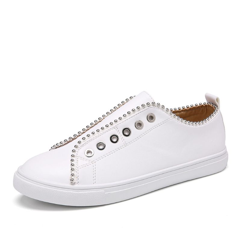 Femmes Soild Color Studded Slip On Comfy Flats