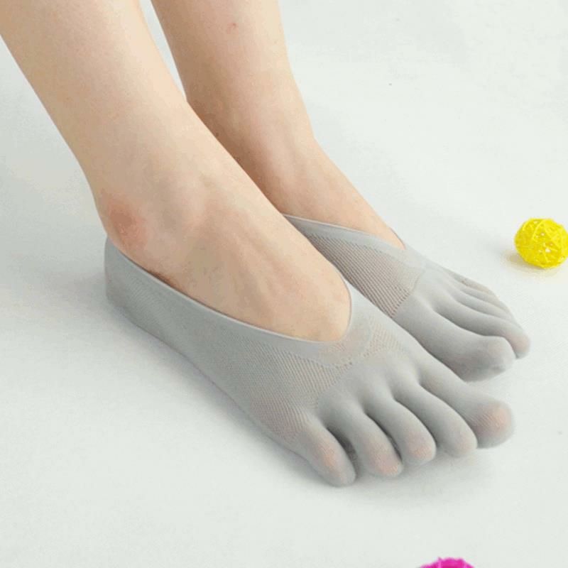 Femmes Ultra Thin Mesh Hole Five Toe Sock Solid Color Anti Skid Invisibility Boat Socks