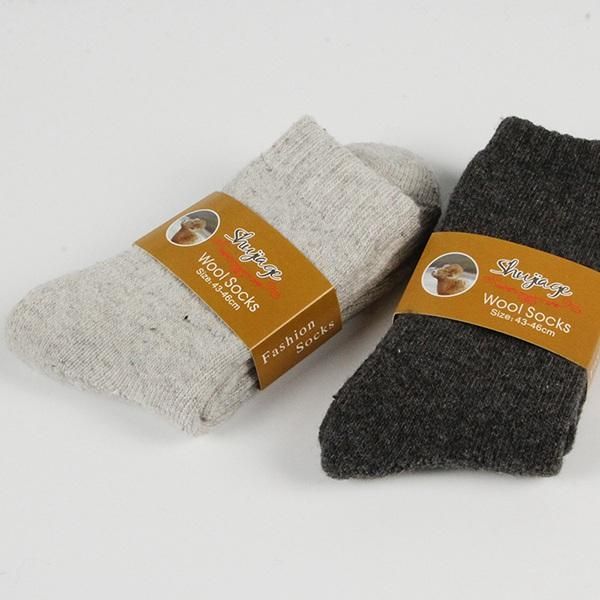 Hommes Casual Épais Doux Confortable Chaud Respirant Pure Color Winter Middle Tube Chaussettes