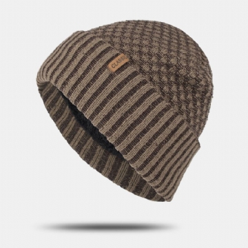 Hommes Couleur Unie Géométrique Jacquard Tricoté Chapeau Décontracté Acrylique Plus Velours Chaud Bonnet Sans Bord