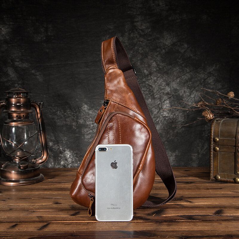 Hommes En Cuir Véritable Multi-poches Rétro 9 Pouces Grande Capacité Étanche Téléphone Poitrine Sacs Sac À Bandoulière