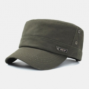 Hommes Étiquette En Métal À Large Bord Respirant Trou Conception Armée Cap Cadet Chapeau Casual All-match Printemps Été Pare-soleil Militaire Cap Flat Top Cap