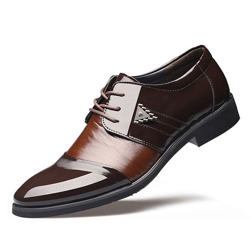 Hommes Microfibre Cuir Pointu Toe Semelle Souple Épissage Crocodile Grain Casual Business Chaussures