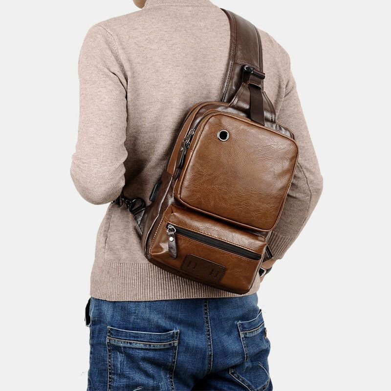 Hommes Pu Cuir Vintage Multifonction Écouteur Trou Usb Charge Sac À Bandoulière Sac De Poitrine Sac À Bandoulière