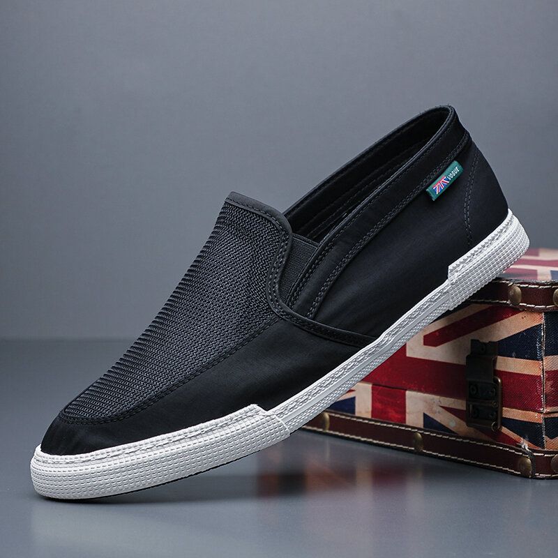 Hommes Respirant Glace Soie Antidérapant Confortable Semelle Souple Slip On Solid Casual Court Chaussures