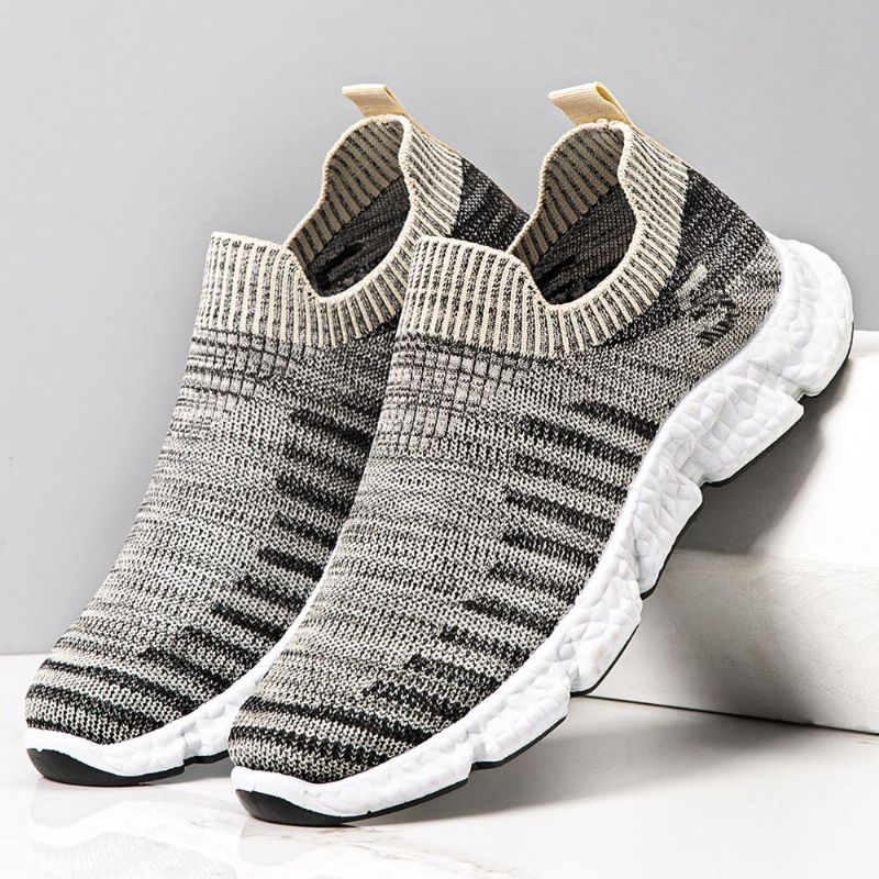 Hommes Semelle Souple Antidérapante Respirant Sport En Plein Air Chaussures De Course Flying Knit Chaussures