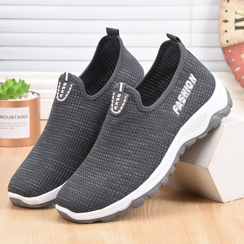 Hommes Tissu Respirant Fond Doux Léger Slip On Confortable Chaussures De Sport Décontractées