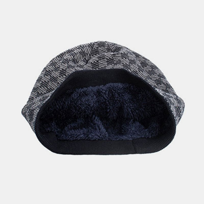 Hommes Tricoté Plus Velours Treillis Jacquard Lettre Fer Étiquette Bonnet Sans Bord