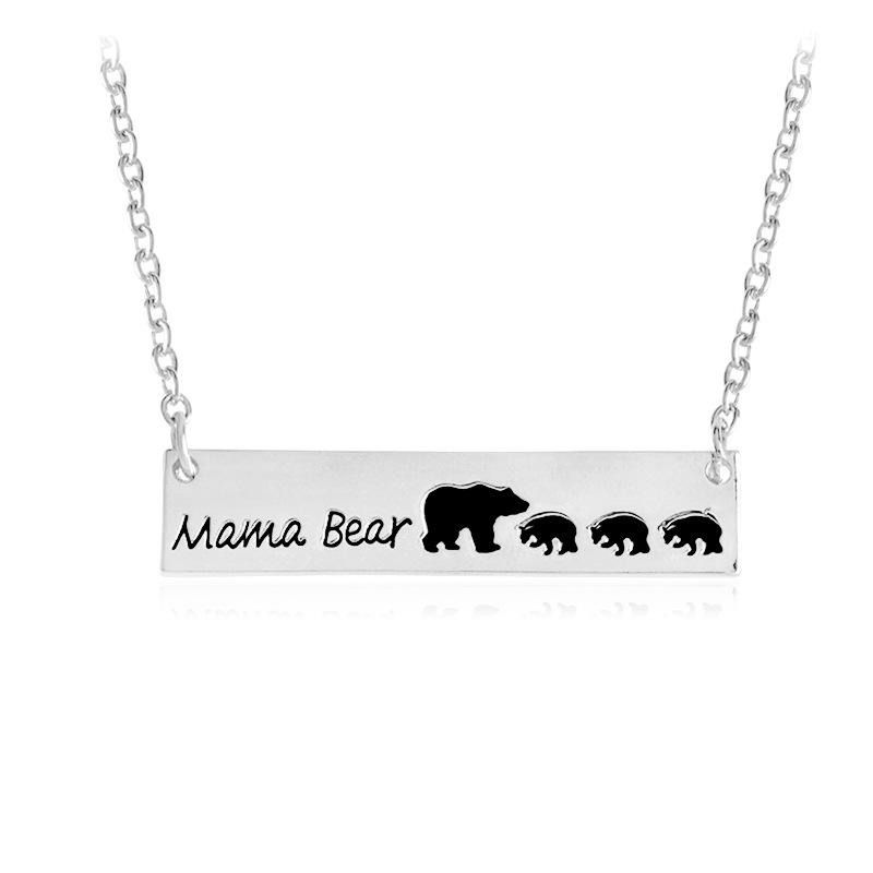 Lettres Créatives Gravées Maman Ours Pendentif Collier Mignon Famille Clavicule Colliers Pour Femmes