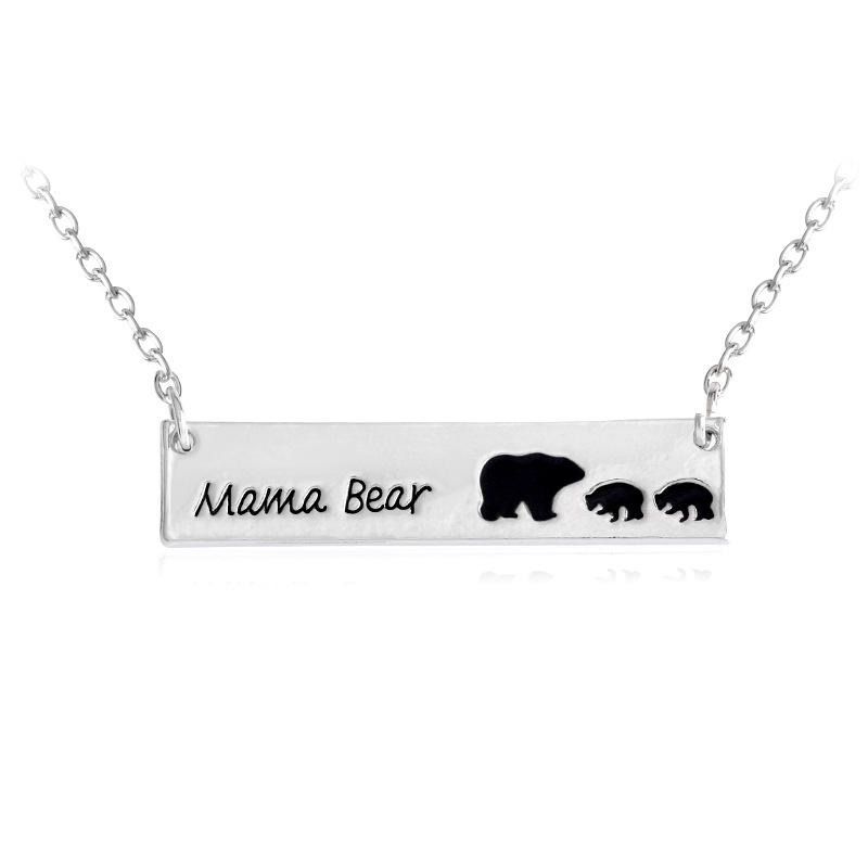 Lettres Créatives Gravées Maman Ours Pendentif Collier Mignon Famille Clavicule Colliers Pour Femmes