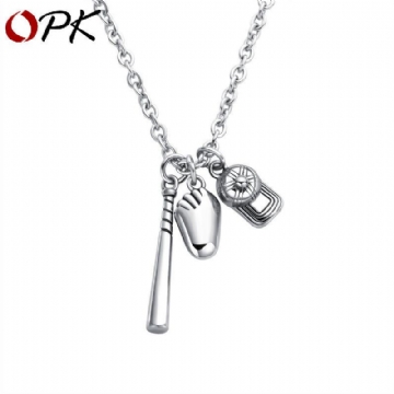 Mode Pendentif Collier Baseball Chapeau Chauve-souris Gant Sport En Acier Inoxydable Chaîne Charme Collier Pour Hommes