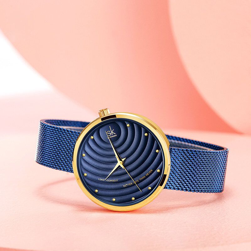 Montre À Quartz À Cadran Simple Avec Bracelet En Acier Pour Femme