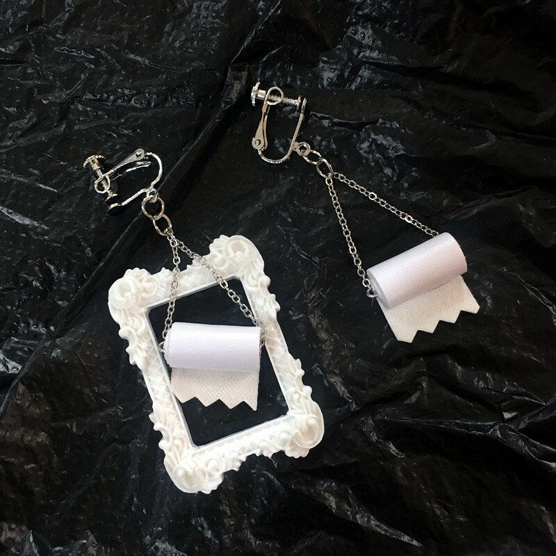 Personnalité Papier Toilette Rouleau Boucle D'oreille Rouleau Papier Oreille Crochet Drôle Papier Toilette Oreille Clip