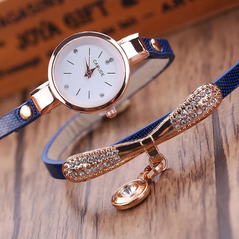 Retro Pu Strap Multi-layer Lady Watch Métal Géométrique Strass Bow Pendentif Femmes Montre À Quartz