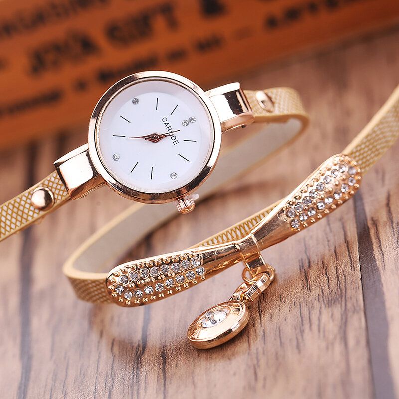 Retro Pu Strap Multi-layer Lady Watch Métal Géométrique Strass Bow Pendentif Femmes Montre À Quartz