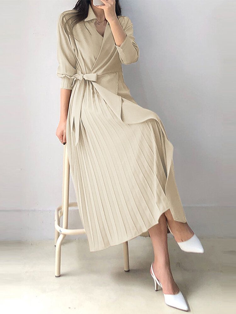 Robe Chemise Plissée À Manches Longues Et À Revers Croisés Sur Le Devant