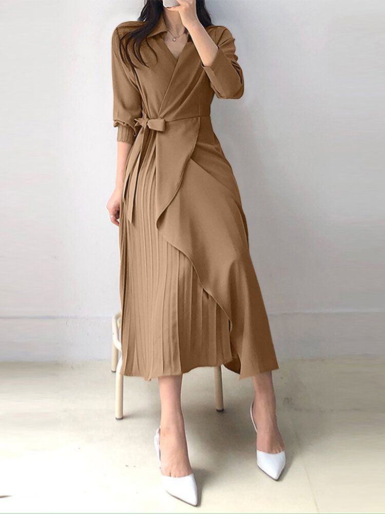 Robe Chemise Plissée À Manches Longues Et À Revers Croisés Sur Le Devant