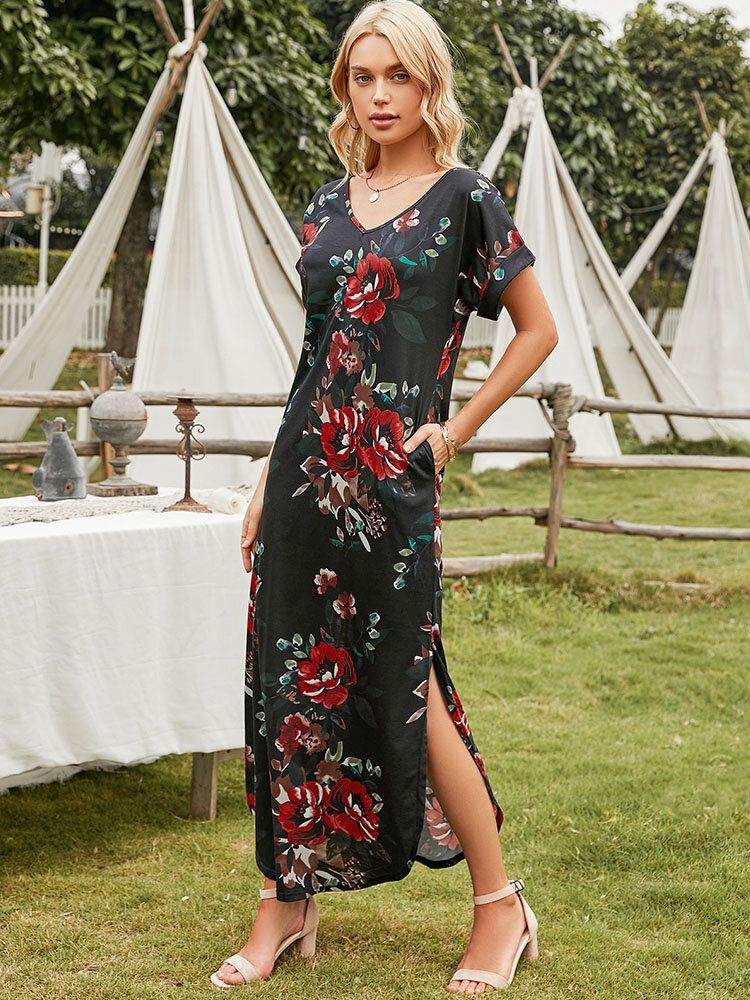 Robe Maxi Fendue À Fleurs Avec Poche À Col En V Et Manches Courtes