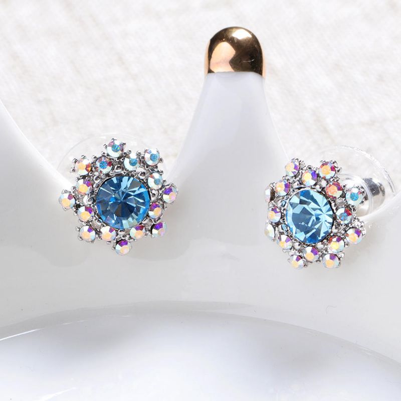 Simple Gemstone Ear Stud Micro Pavé Fleur Boucle D'oreille Classique Flocon De Neige Piercing Boucles D'oreilles Pour Les Femmes