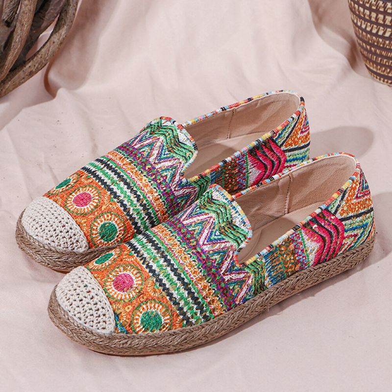 Socofy Bohemian Pattern Hollow Out Mesh Cloth Comfy Wearable Slip On Casual Espadrille Flat Shoes