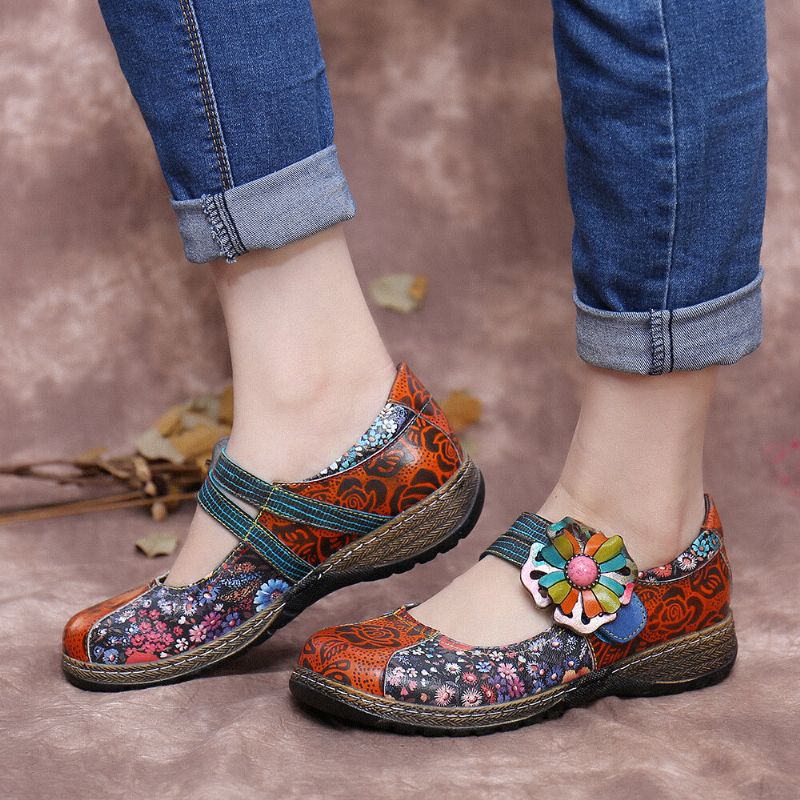 Socofy Retro Embossed Flower Splicing Floral Chaussures Plates En Cuir Véritable