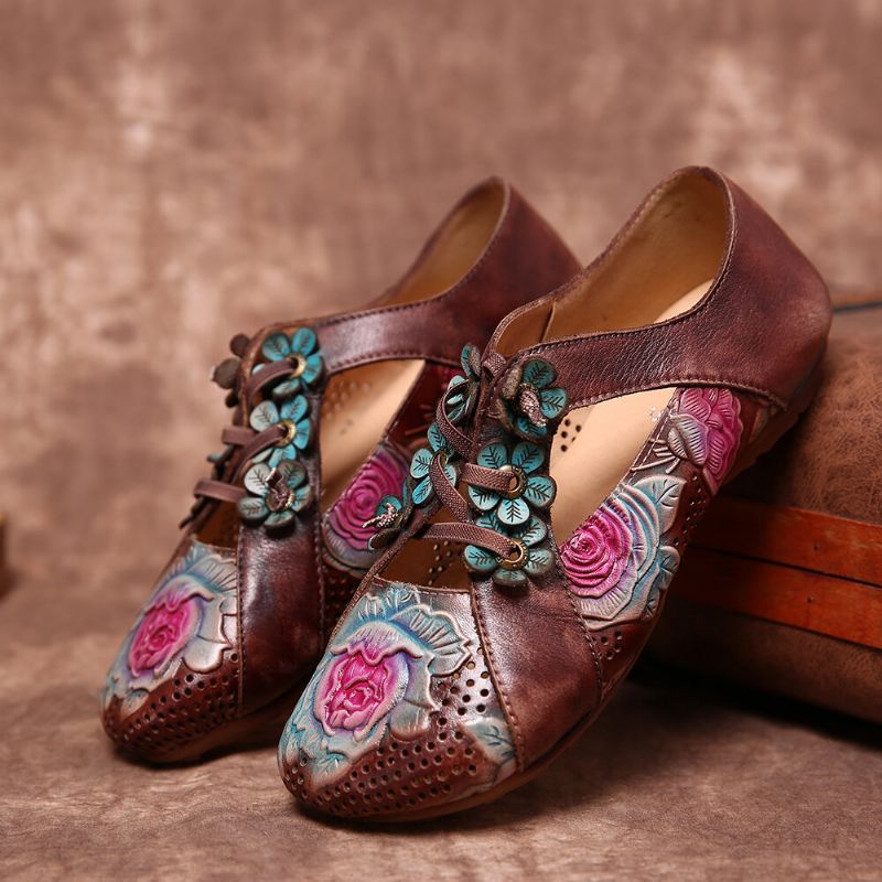 Socofy Retro Embossed Flower Splicing Floral Hollow Lace Up Slip On Flat Shoes