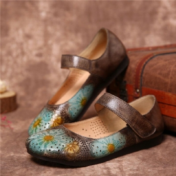 Socofy Retro Leather Embossed Flower Hollow Round Toe Comfy Soft Sole Flat Shoes