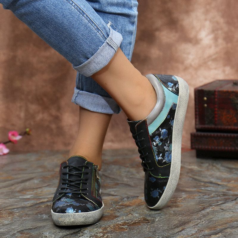 Socofy Retro Leather Printing Pattern Stitching Zipper Lace Up Flat Sneakers