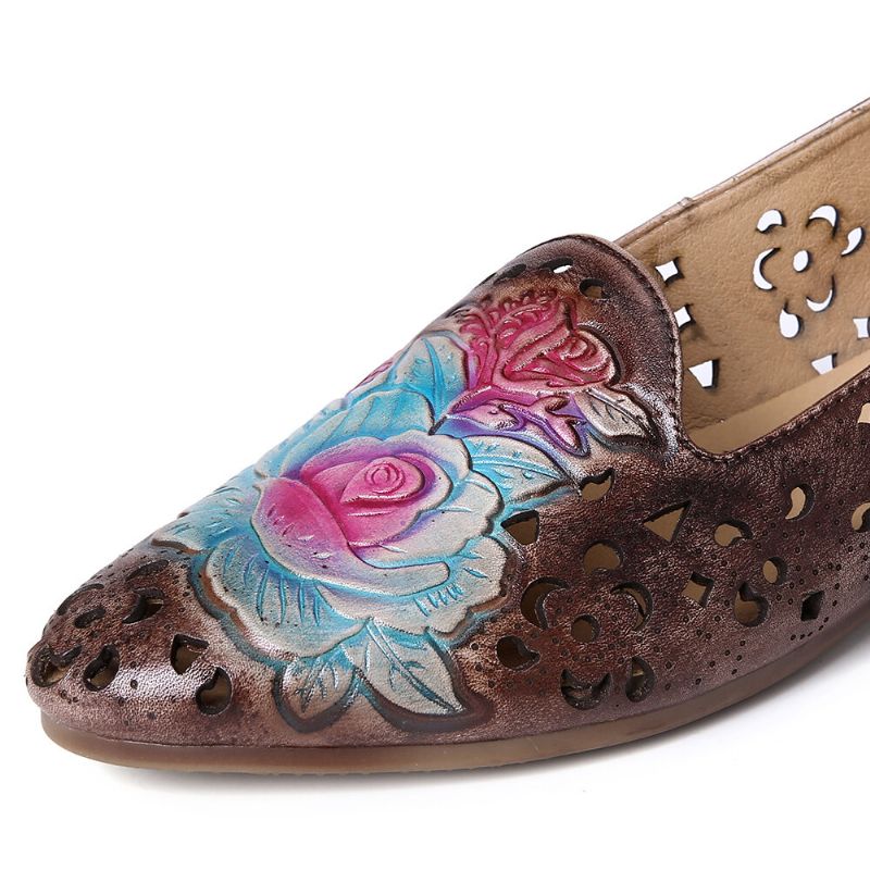 Socofy Rétro En Relief Délicat Pivoine Motif De Fleurs Creuses En Cuir Véritable Plat Élégant Mocassins