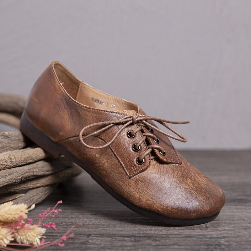 Socofy Vintage Handmade Leather Splicing Comfy Soft Sole Lace Up Flat Shoes