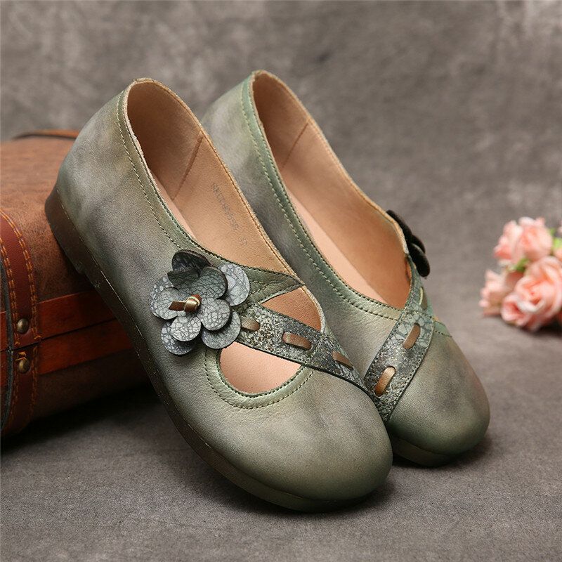 Socofy Vintage Handmade Soft Leather Strap Floral Slip On Flat Shoes