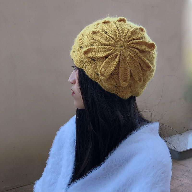 Style Ethnique Tricoté À La Main Laine Chapeau Femmes Rétro Élégant Fleur Béret Bonnet