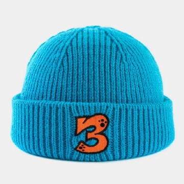 Unisexe Acrylique Tricoté Couleur Unie Dessin Animé Numéro Broderie Chaleur Sans Bord Bonnet Propriétaire Casquette Tête De Mort