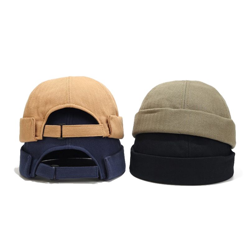 Unisexe Coton Solide Couleur Élégant Simple All-match Réglable Brimless Beanie Landlord Caps Skull Caps