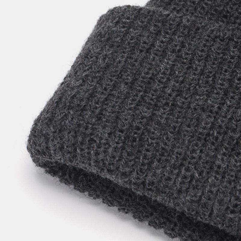 Unisexe Laine Lettre Étiquette Patch Tricoté Chapeau Rétro Décontracté Hiver Chaud Réglable Sans Bord Bonnet Bonnet