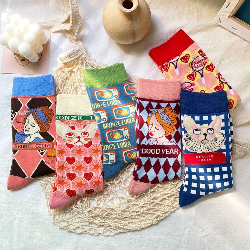 Unisexe Style Japonais Illustration Créative Patchwork Couleur Mignon Couple Tube Chaussettes